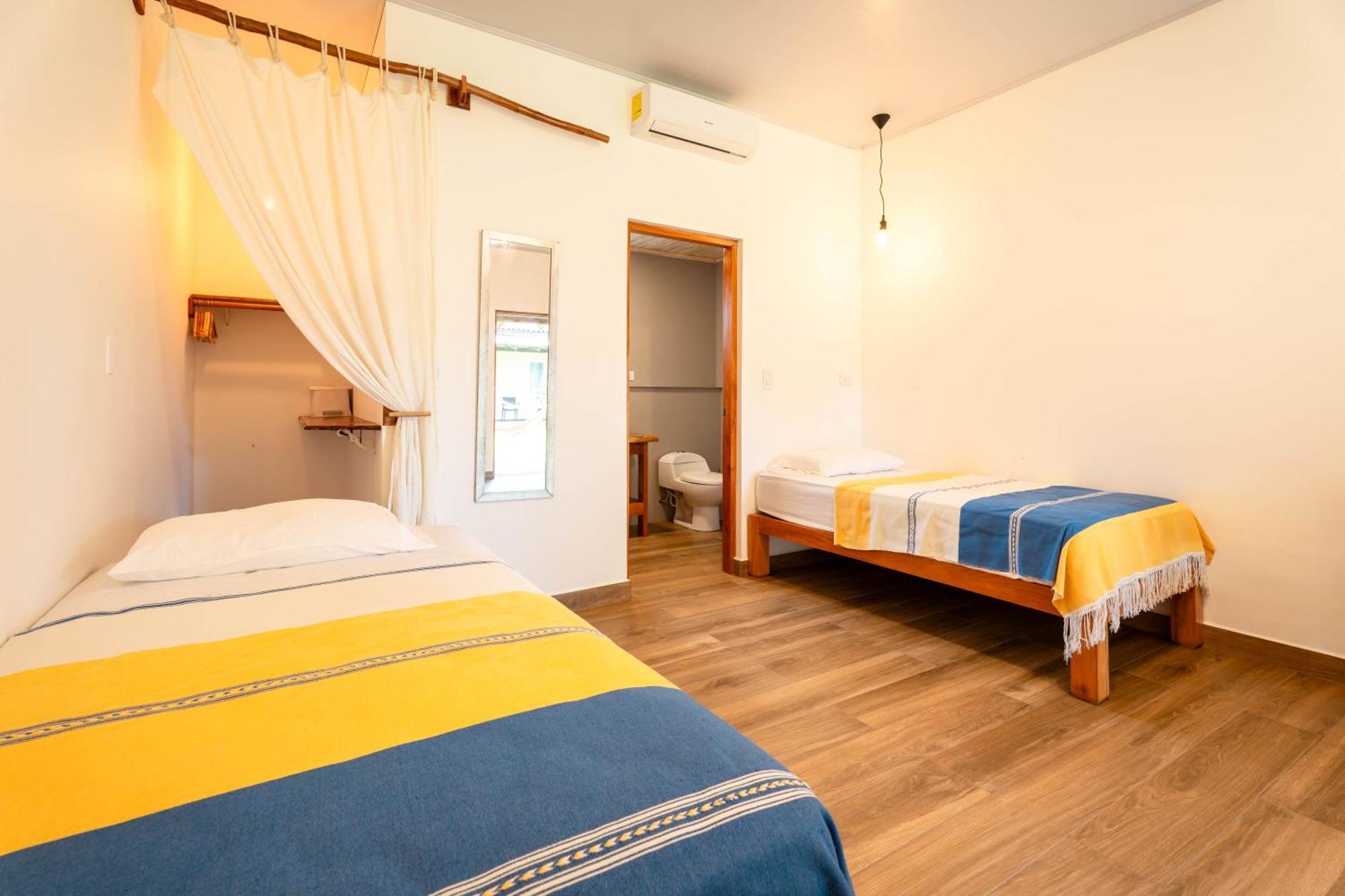 Beach Break Hotel & Surf Camp De Playa Venao Dış mekan fotoğraf