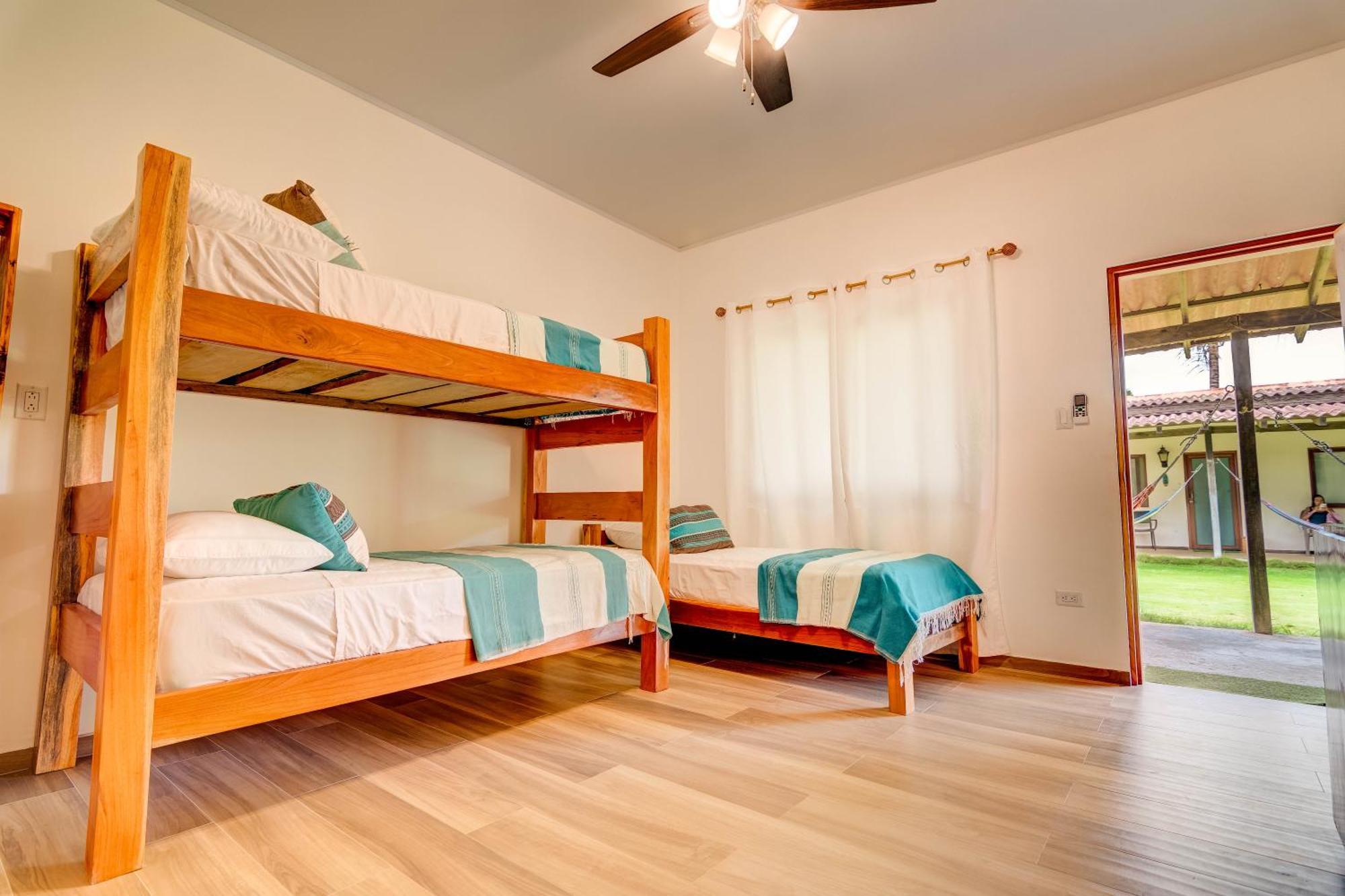 Beach Break Hotel & Surf Camp De Playa Venao Dış mekan fotoğraf